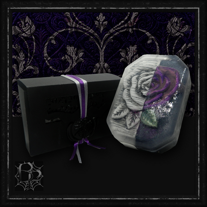 In Elegant Decay - Scent Collection